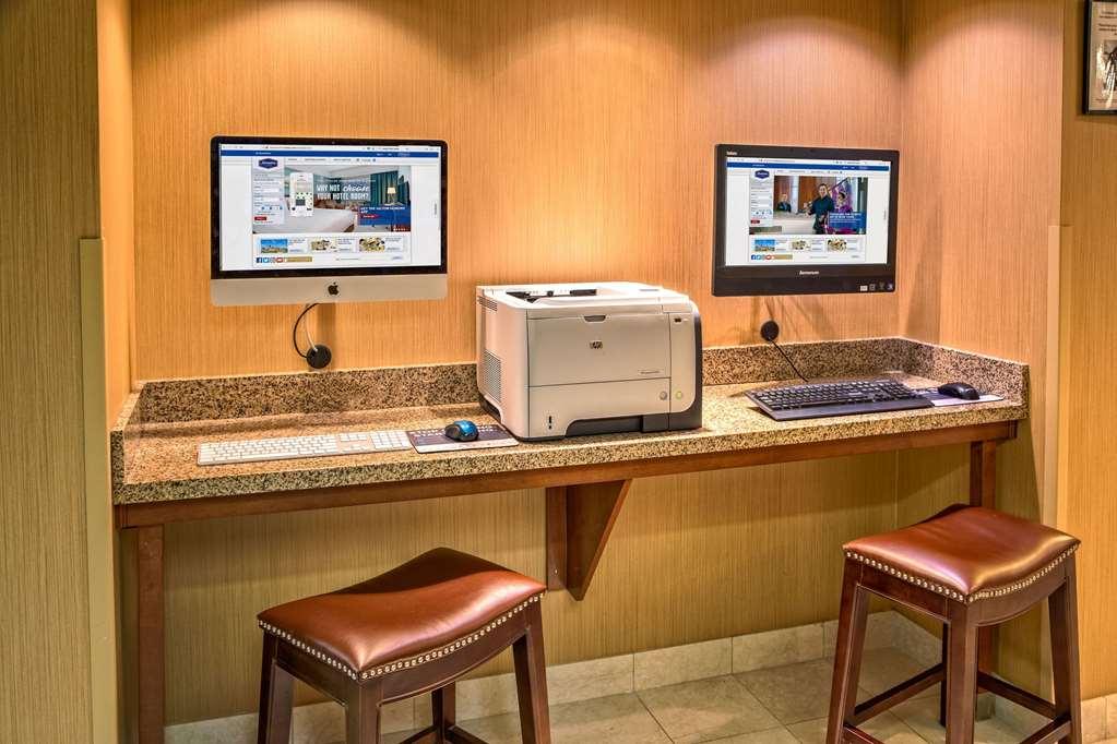 Hampton Inn Greensburg Facilities photo